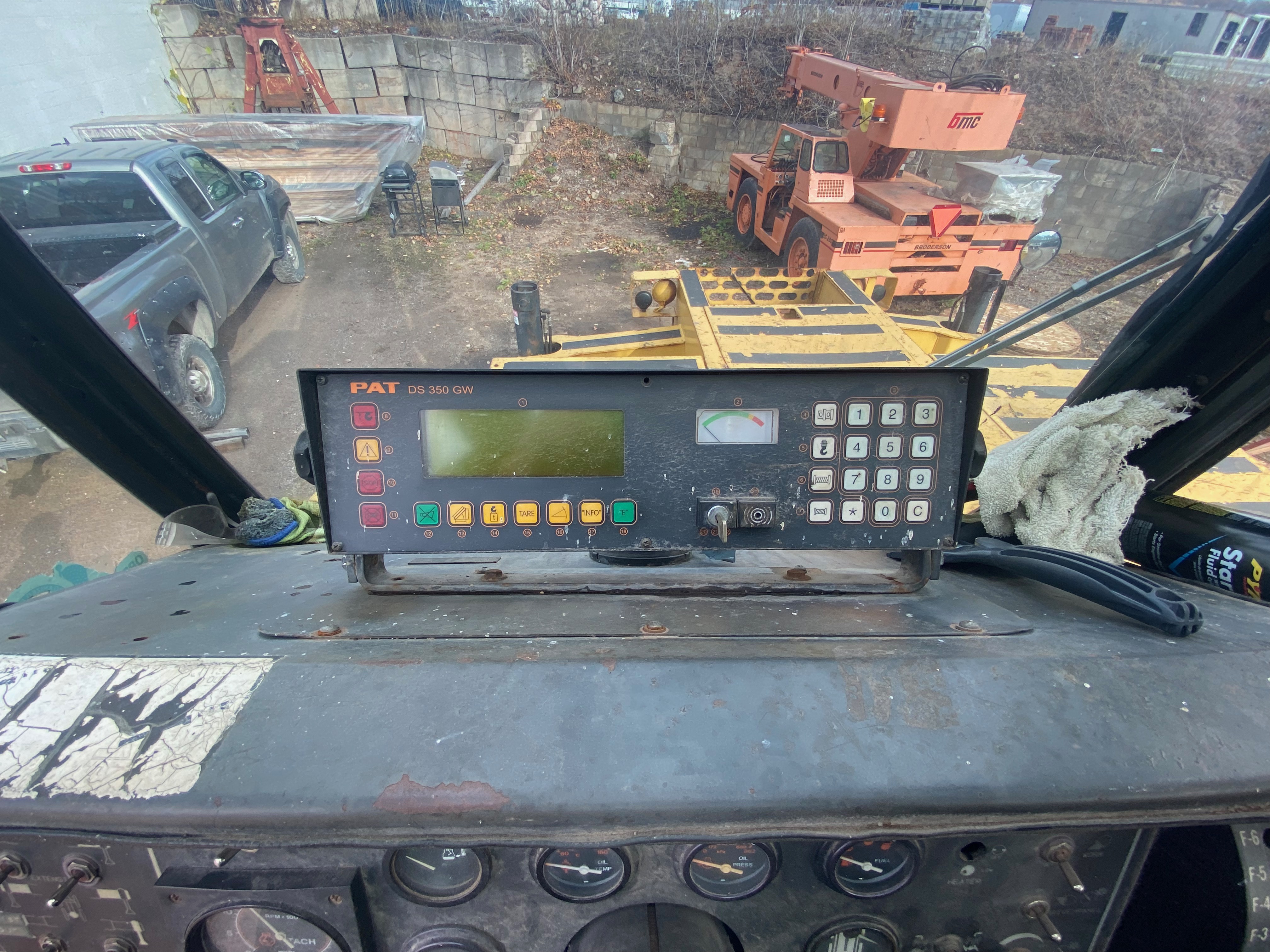 1990 GROVE RT740B - Image 11